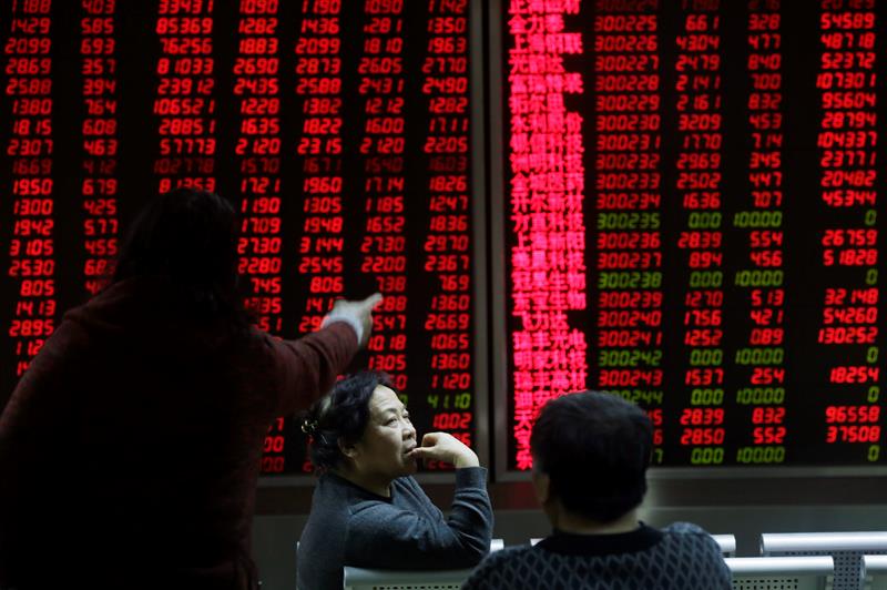 La Bolsa de ShanghÃ¡i cierra con una bajada del 0,10 % mientras Shenzhen sube