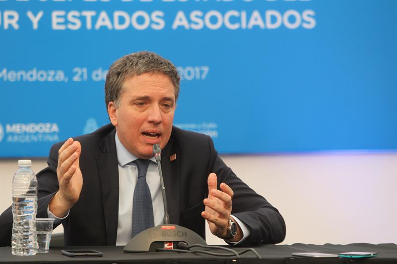 Una misiÃ³n del FMI se reÃºne con el ministro de Hacienda de Argentina
